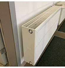 Стальной радиатор Stelrad 33 Compact 900x400 боковое подключение