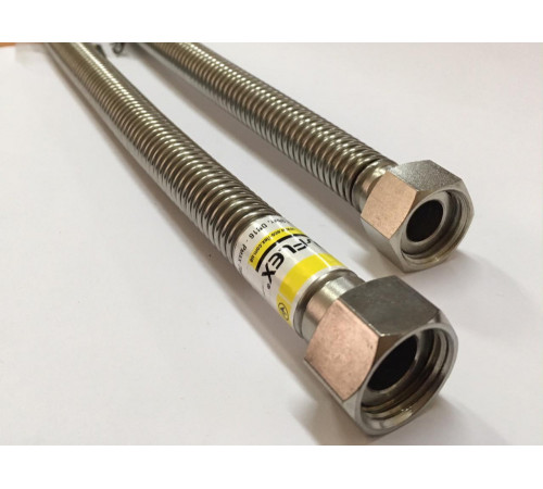 Газовый шланг Eco Flex d 12 1/2х1/2" ВВ 120 см Газовый шланг Eco Flex d 12 1/2х1/2" ВВ 120 см