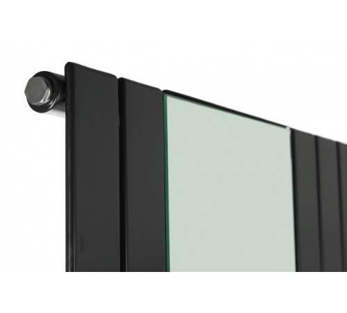 Дизайнерский радиатор Betatherm Mirror 1 H-1800 мм, L-609 мм, с зеркалом, нижнее подключение Дизайнерский радиатор Betatherm Mirror 1 H-1800 мм, L-609 мм, с зеркалом, нижнее подключение